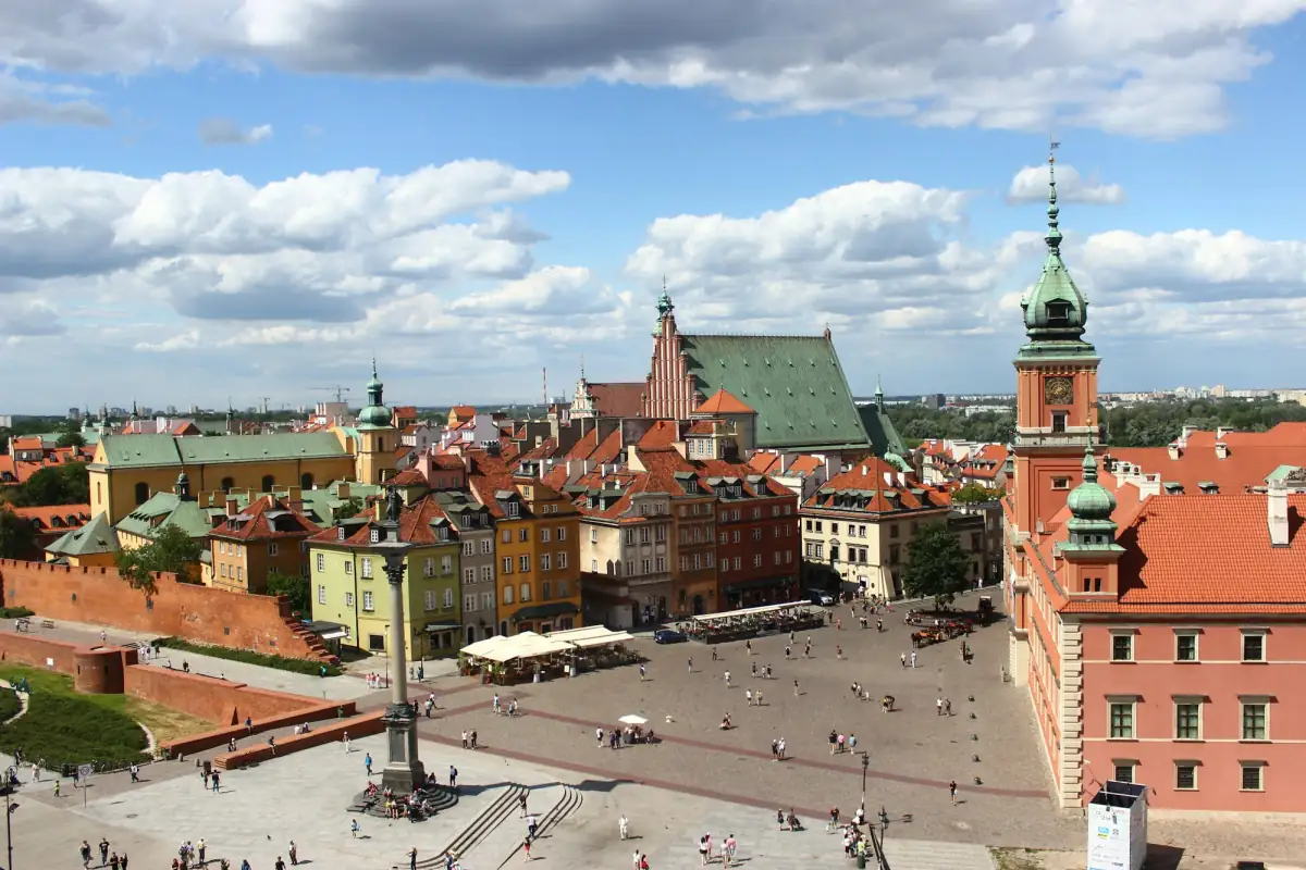 Castle Square in Warsaw's Old Town, with the Royal Castle and Sigismund's Column.